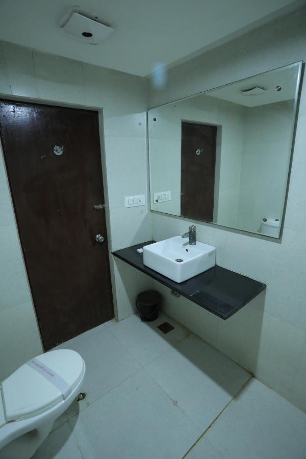 Hotel Marygold Агра Екстер'єр фото