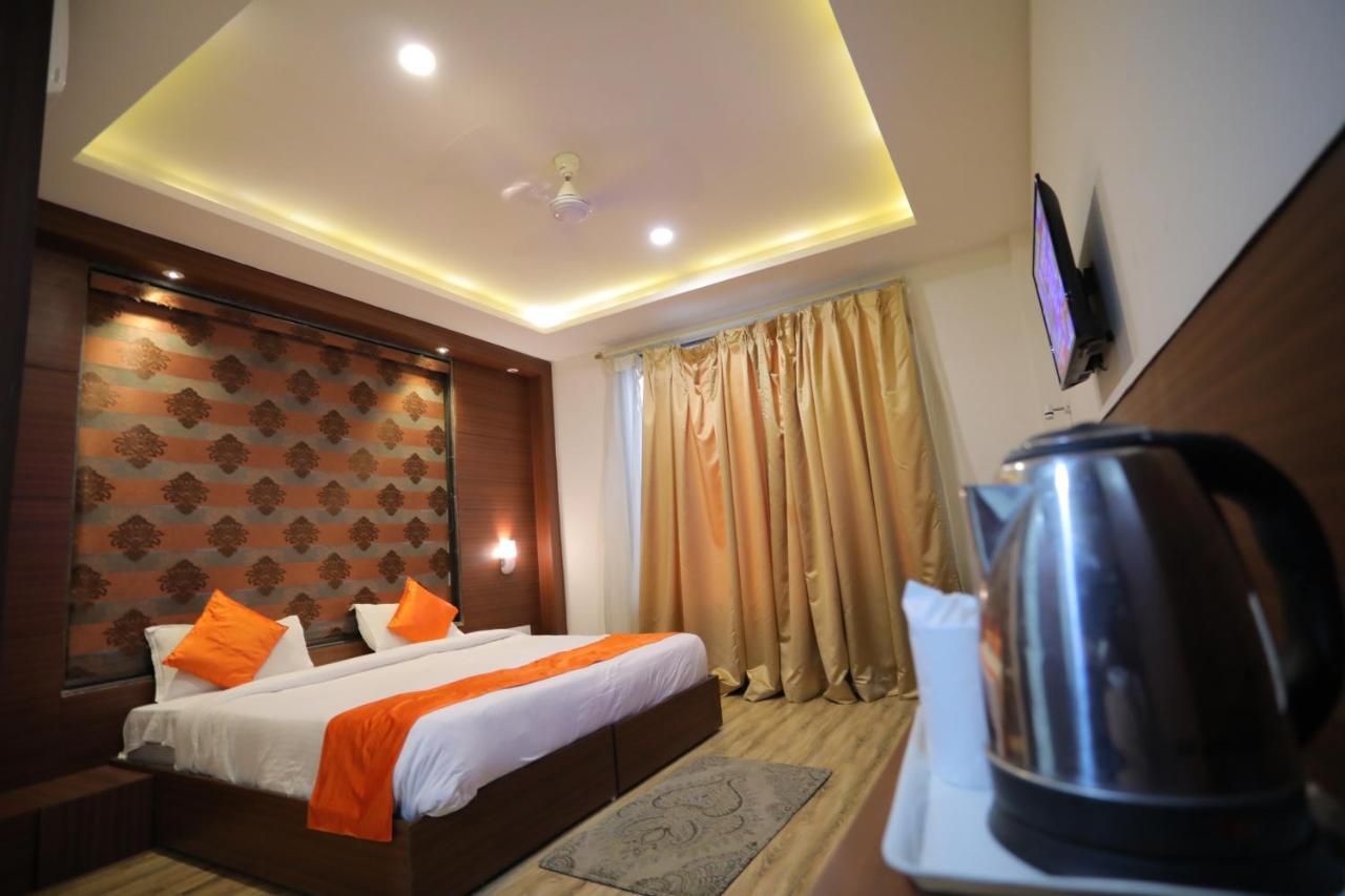 Hotel Marygold Агра Екстер'єр фото